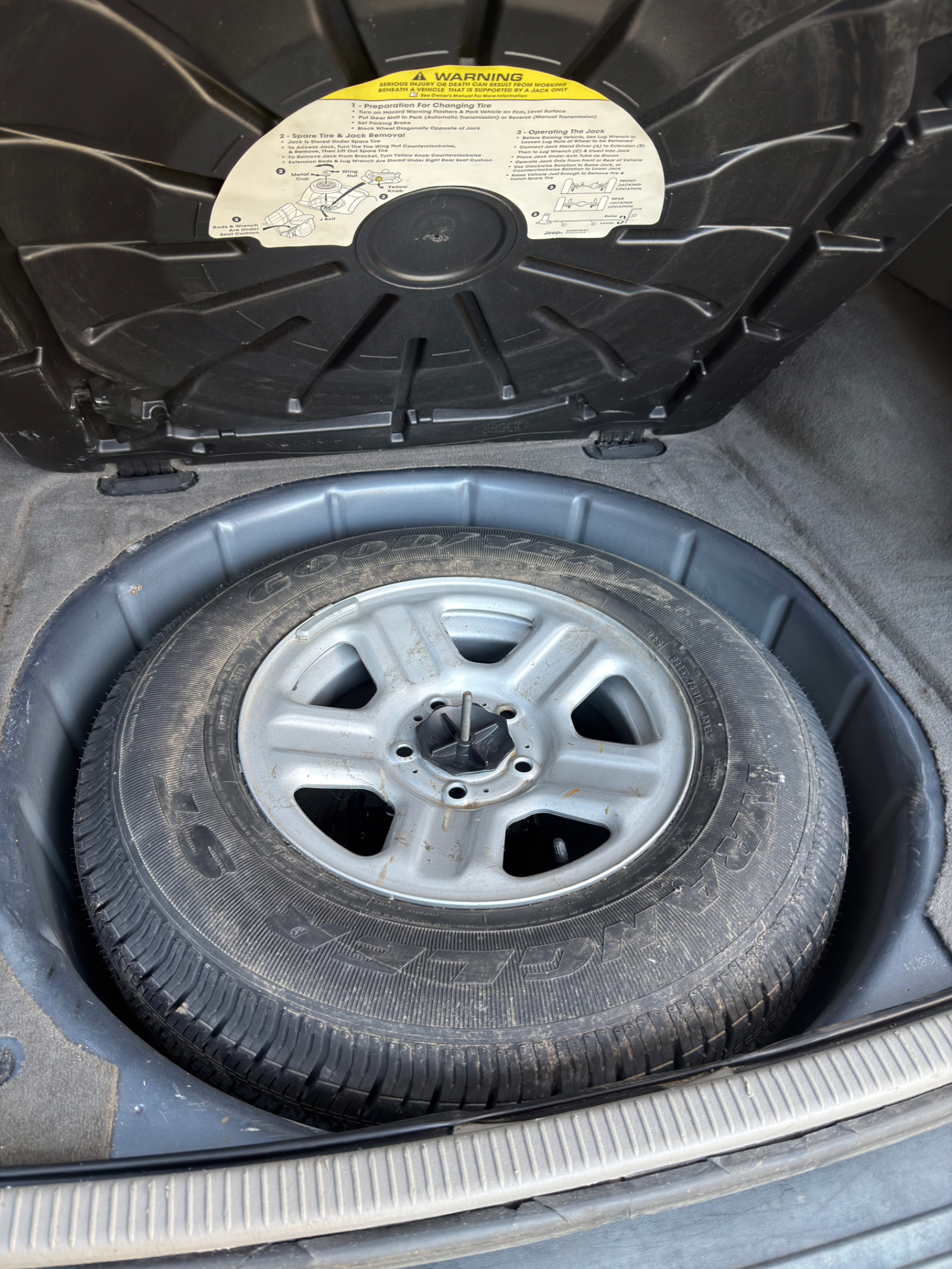 2002 JEEP Grand Cherokee photo 14